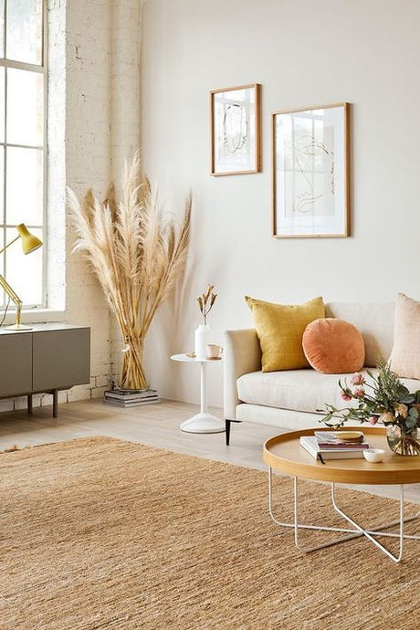 Adding a touch of autumnal warmth to your interior space